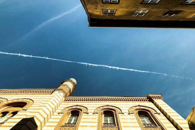 A Journey through Jewish Budapest - Walking Tour - Stop 3 at Rumbach Street Synagogue: Status Quo Ante Explained in Plain Language
