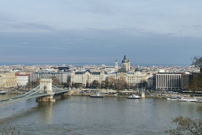 Best Historical Sights of Budapest Tour - St Stephen Basilica Interior: The Holy Right Hand Stop