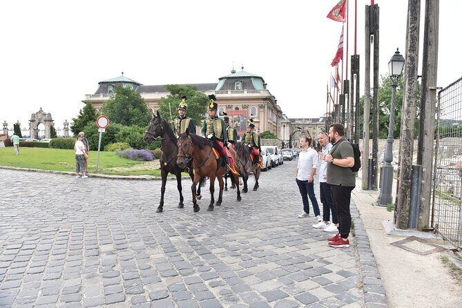 Buda Castle Walking Tour with Matthias church entry, Cake&Coffee - Why this Buda Castle walk works better than DIY