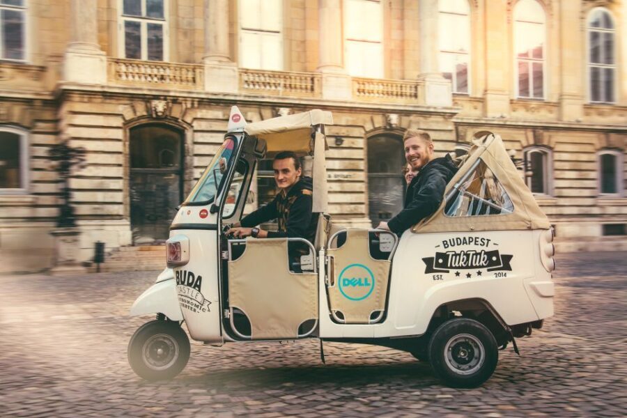 Budapest: 2-Hour Private TukTuk Tour - Photo stops and timing: getting the most out of the 2 hours