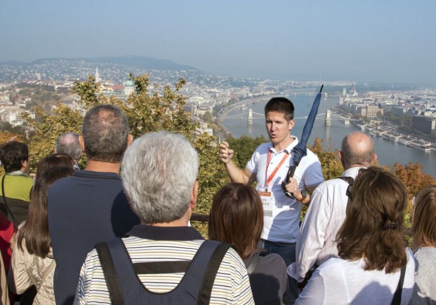 Budapest: 3-Hour Trabant Sightseeing Tour - Getting Picked Up and Why a Small Group Changes Everything