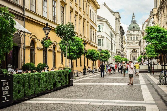 Budapest All In - Full Day Tour with Lunch & Metro Pass - Jewish Budapest stop: Great Synagogue and respectful pacing