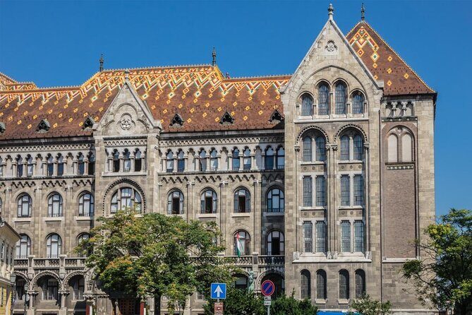 Budapest Art Nouveau Walking Tour - Key things I’d watch for on this tour