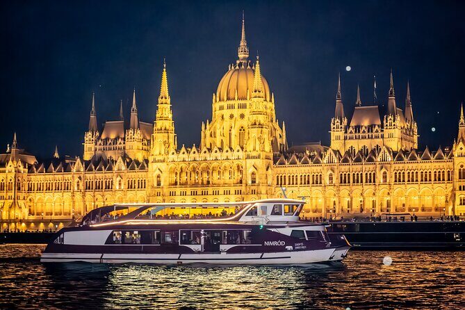 Budapest Audio Guide Cruise with Day, Sunset and Night Options - Danube Views in 60 Minutes: Why This Cruise Works