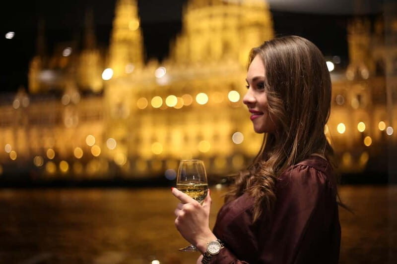 Budapest: Evening Cruise with 4-Course Dinner - A Sunset-Timed Danube Dinner That Puts the Lights on the Menu