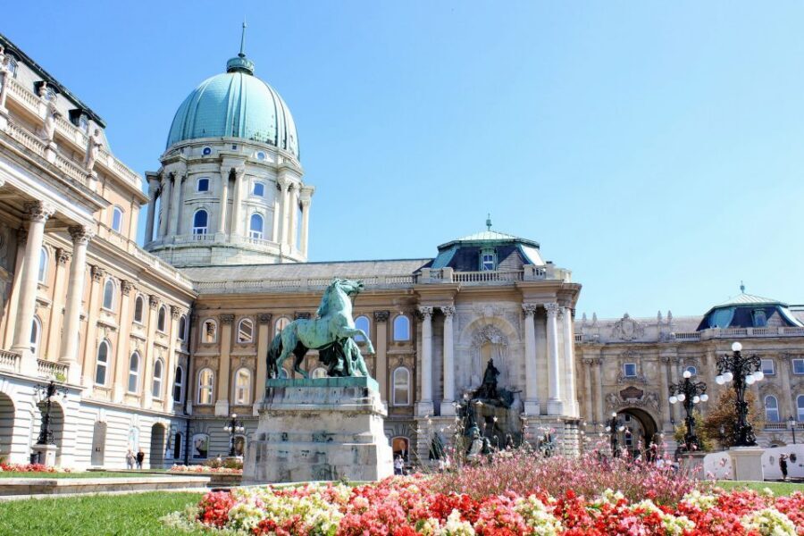 Budapest: Guided City Tour by E-Bike - Margaret Bridge and the quiet break on Margaret Island