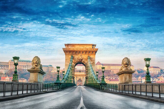 Budapest Highlights Self guided scavenger hunt and Walking Tour - Languages and Who This Works Best For
