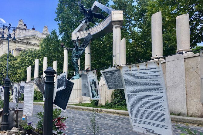 Budapest Jewish Heritage: Synagogues, Shoes, Secrets & Flódni - The ghetto wall fragment: secrets you can’t see, but can imagine