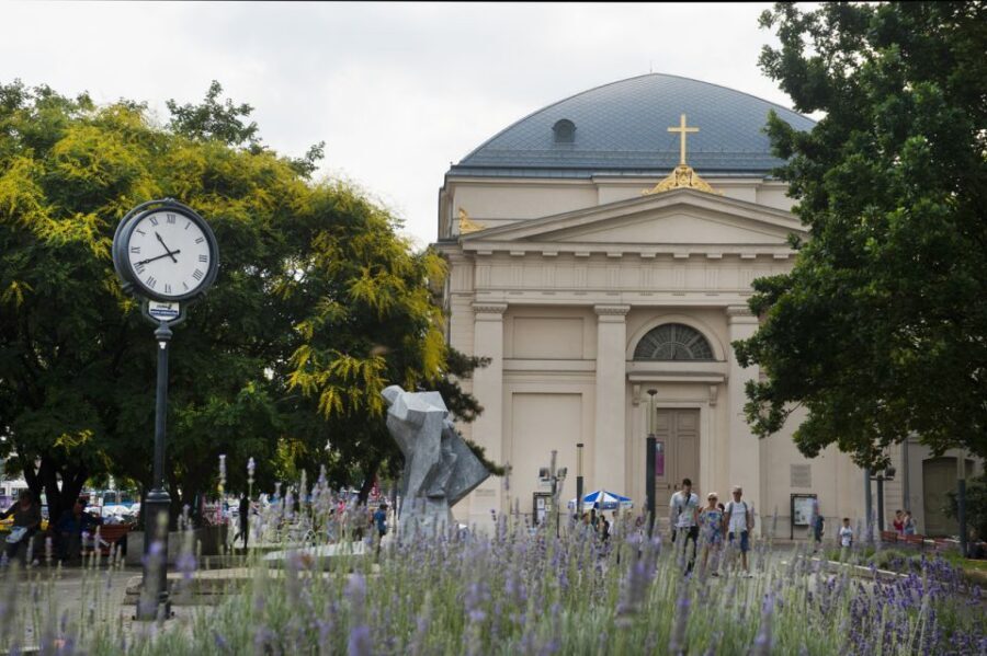 Budapest: Multilingual Highlights Tour - A 3-Hour Plan That Actually Gives You Bearings