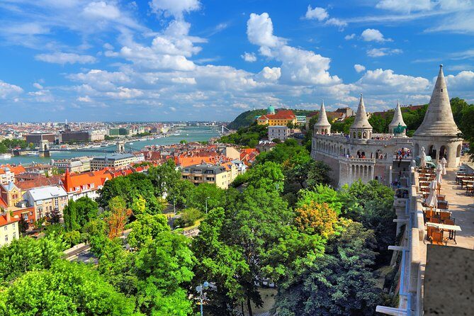 Budapest: Private 4-Hour Walking Tour with a Local - Great Market Hall: your shortcut to everyday Budapest