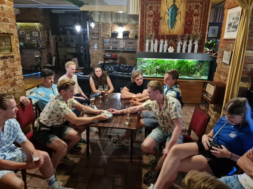 Budapest: Private, Personalized Pub Crawl, 3 drinks included - The short walk segment: why the 15 minutes matters