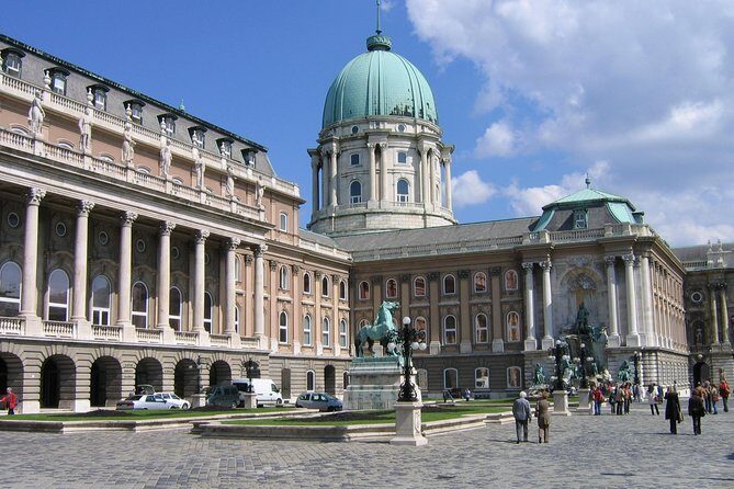 Budapest Roundtrip Private Airport Transfer - Comfort and Safety: The Little Things That Build Trust