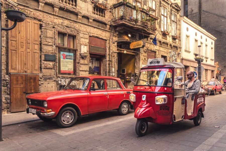 Budapest: Scenic Tuk Tuk Tour - Two Hours of Budapest Highlights by Tuk-Tuk