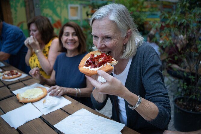 Budapest Street Food Tour with Local Snacks, Dessert and Beer - Key Things You’ll Notice on This Street Food Tour
