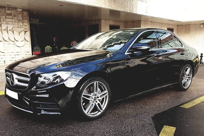 Budapest to Vienna Private Transfer in a Luxury Car - Key points to know before you book