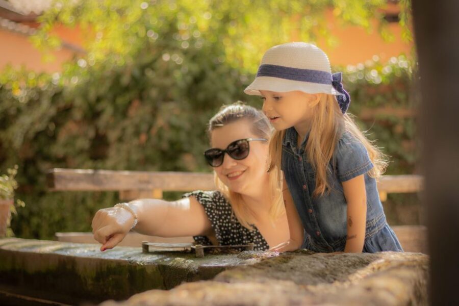 Budapest: Vacation Photographer to collect great memories - Who this Budapest photographer session suits best