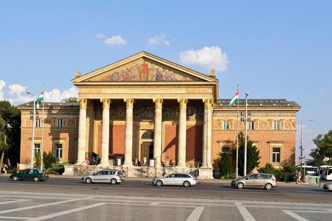 Budapest Walking Tour with Your Private Guide: 20+ Highlights - Key highlights worth knowing before you go