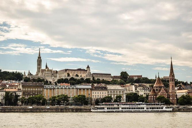 Castle District tour with Matthias Church Ticket & Cake & Coffee - Matthias Church: ticket included, time planned, details explained