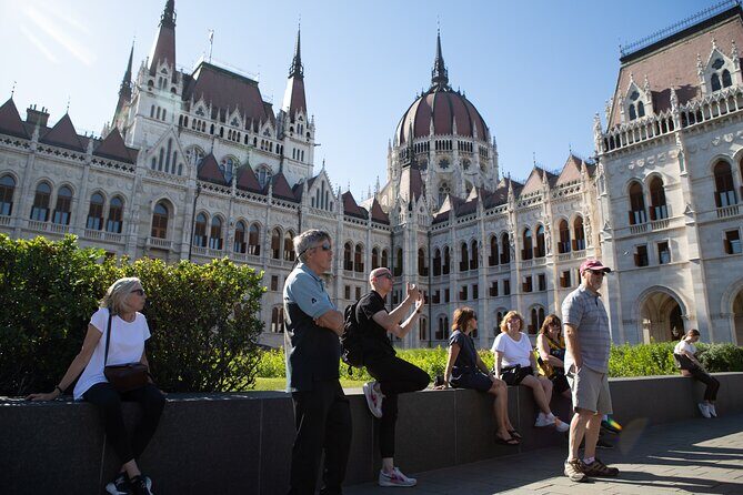 Exclusive Budapest City Tour by Luxury Car - Half Day - Timing: How 3 Hours 30 Minutes Sets You Up for the Rest of the Day