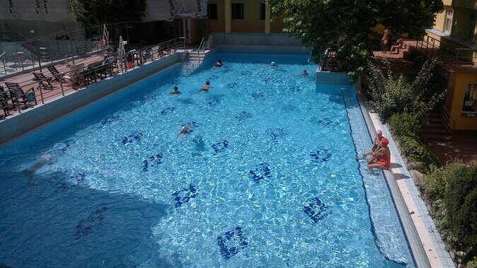 Full-Day Admission to Budapest Lukacs Thermal Bath - Why Lukács Thermal Bath is a smart full-day Budapest plan