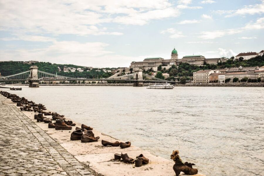 Full Day Budapest City Tour with Lunch, Wine & Dessert - A Private 7-Hour Budapest Tour That Starts in Opera House Territory