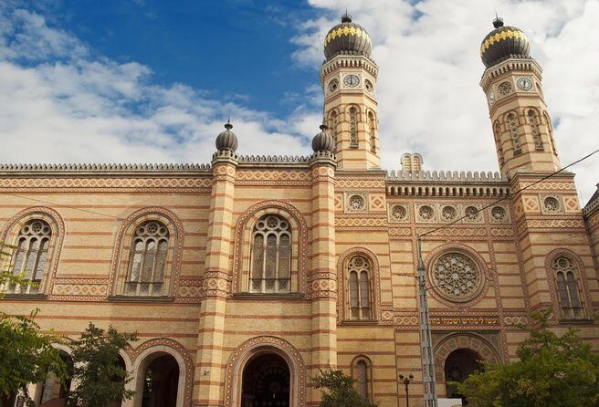 Learn Hungarian before you hit the party or explore the city! - Key Points You’ll Actually Care About