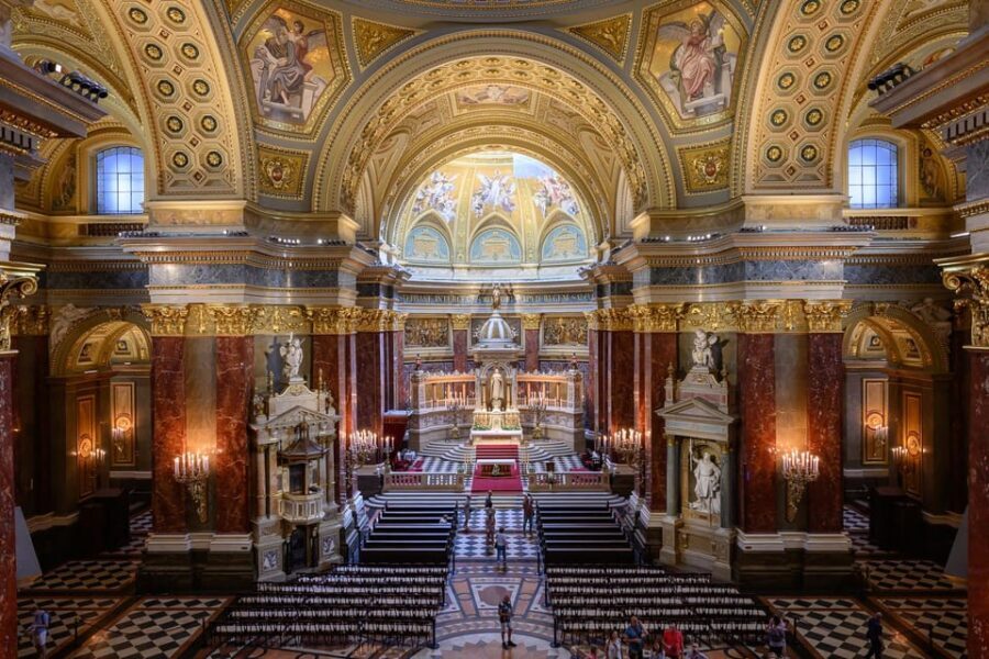St. Stephen's Basilica: VIP Concert & After Hours Dome Visit - Timing and logistics: how 2.5 to 4 hours plays out